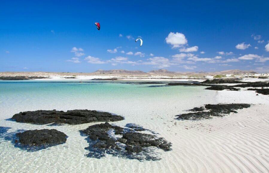 Apartamento Los Lagos Del Cotillo Eksteriør billede